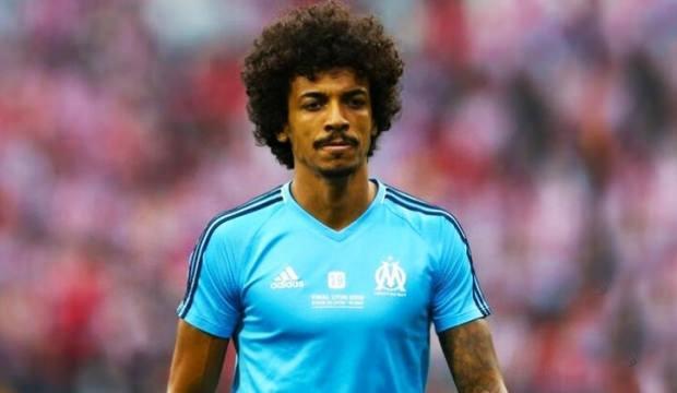 Luiz Gustavo'dan Fenerbahçe'ye kötü haber!