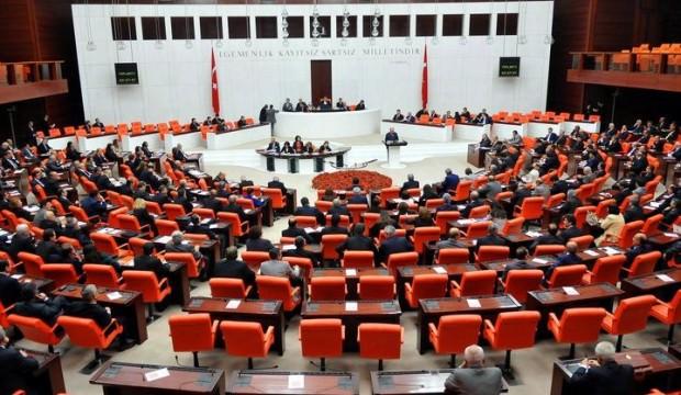 Merakla beklenen torba kanun TBMM'de kabul edildi