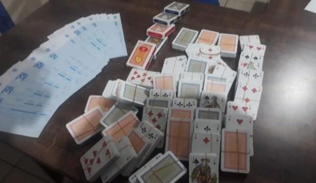 Niğde'de bağ evine 'kumar' baskını