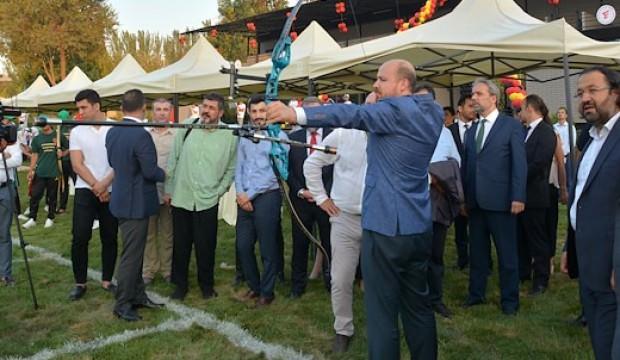 Özbekistan'da Okçuluk Federasyonu'nun yeni tesisleri açıldı
