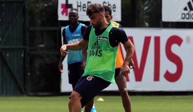 Deniz Türüç ilk antrenmanına çıktı