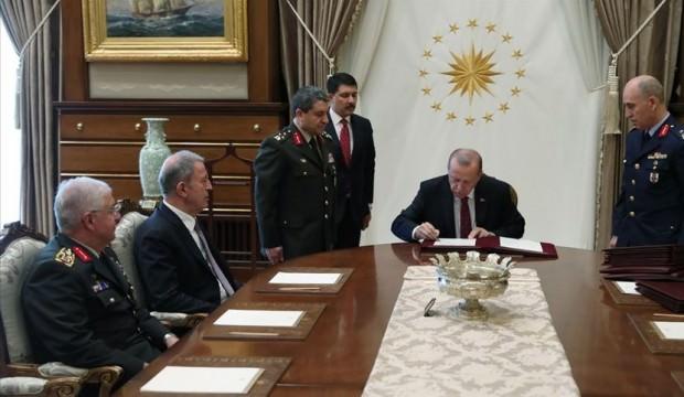 YAŞ kararlarının dikkati çeken isimleri! İstihbarat başkanı...