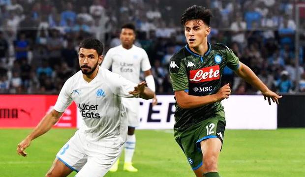 Eljif Elmas ilk maçında hayran bıraktı