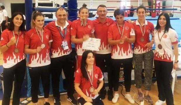 Kadın Milli Boks Takımı'ndan 7 madalya