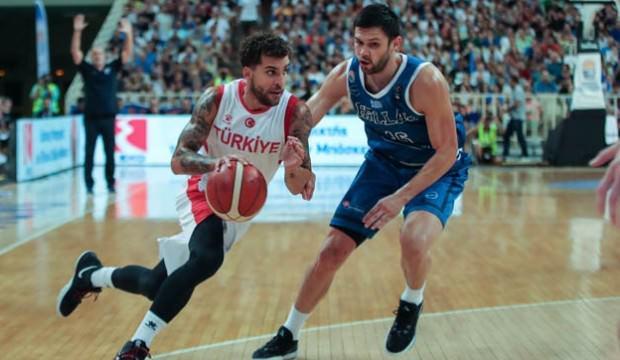 12 Dev Adam Yunanistan'a kaybetti