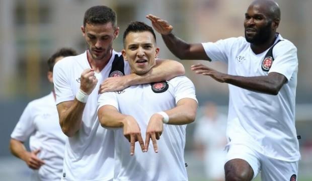 Karagümrük Bursaspor'u eli boş gönderdi