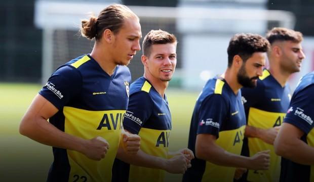 Fenerbahçe'de ayrılık! Açıklama geldi...