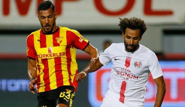 Göztepe'yi deviren Antalya 3 puanla başladı!