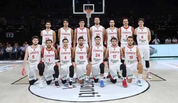 Milli Takım'da iki isim kadrodan çıkarıldı