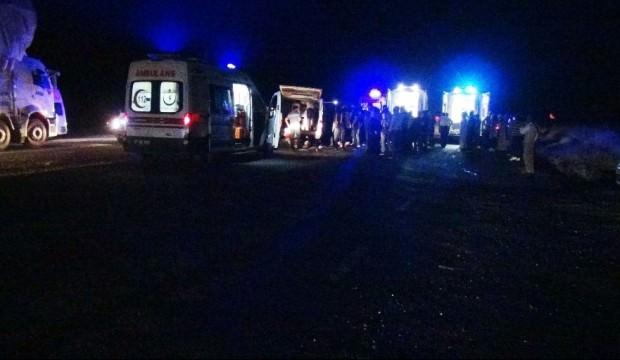 Diyarbakır'da feci kaza: Çok sayıda yaralı var