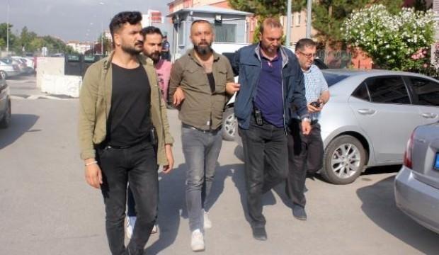 Korkunç olay! Yol vermediği yayayı kalbinden bıçakladı