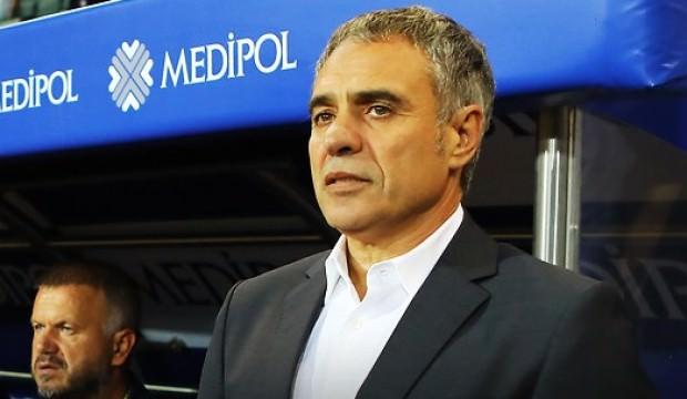 Ersun Yanal: 'Sorumluluğu alıyorum'