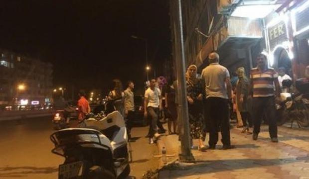 Gelin ve damat yakınları arasında ilginç kavga