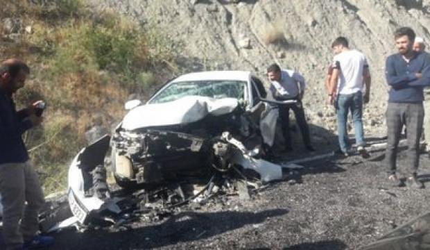 Hakkari-Van karayolunda kaza! 2'si ağır 6 yaralı