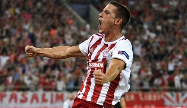 Olympiakos Devler Ligi'nin kapısını araladı