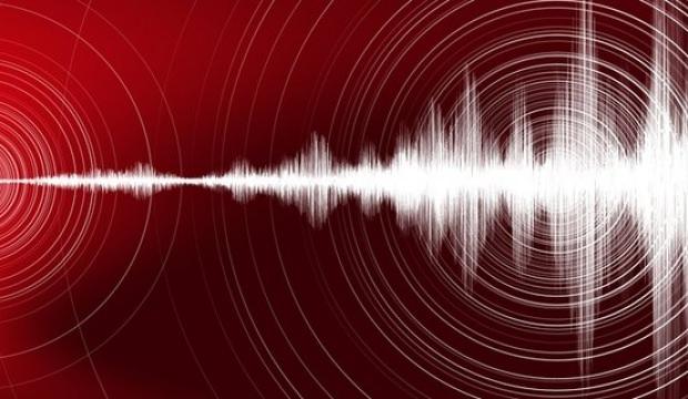 Ege'de korkutan deprem!