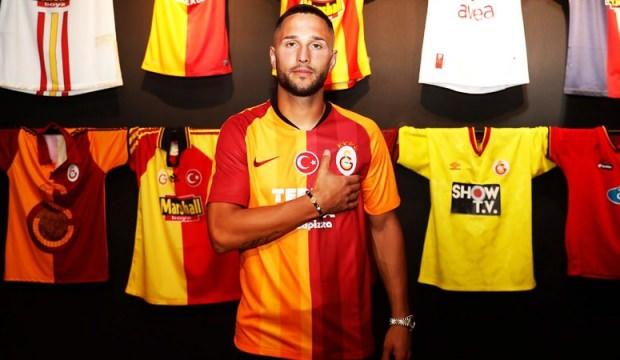 Andone'nin maaşı ülkesinde gündem oldu!