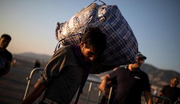 Yunanistan'ın iktidar partisi vekili, mülteciye "maymun" dedi