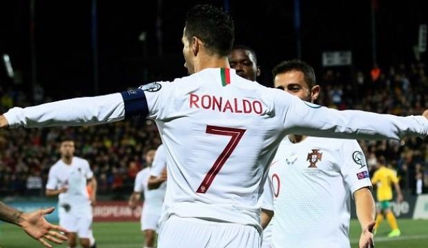 Ronaldo'dan hat-trick! Rekora doymuyor...