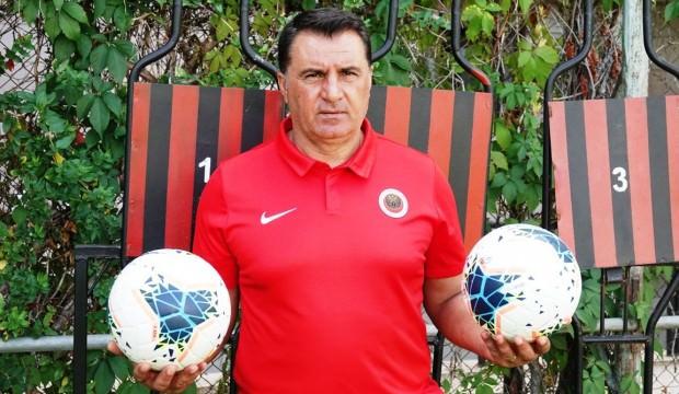 'Abdülkadir Ömür'e çok üzüldüm!'