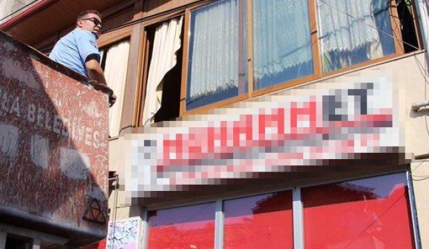 İkaz edilmişti, dinlemedi! Skandal tabela indirildi