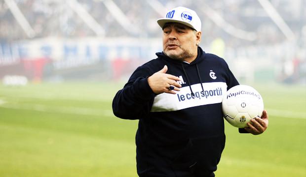 Yok artık Maradona! Tam 30 bin kişi...