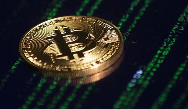 Bitcoin yeniden 10 bin doların üzerinde