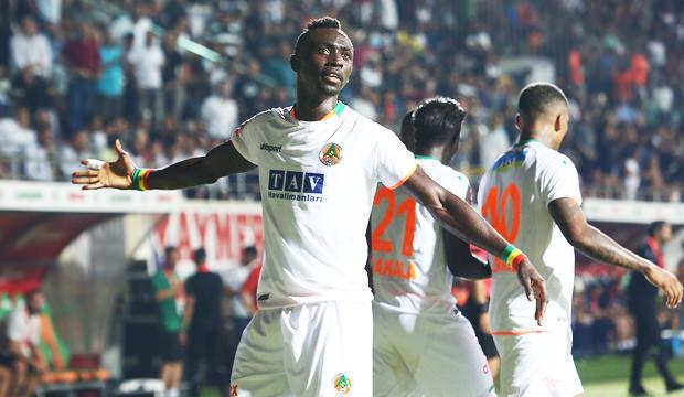 Alanyaspor'dan Cisse'ye 1+1 yıllık sözleşme teklifi