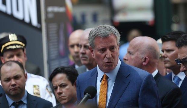 New York Belediye Başkanı, yarıştan çekildi
