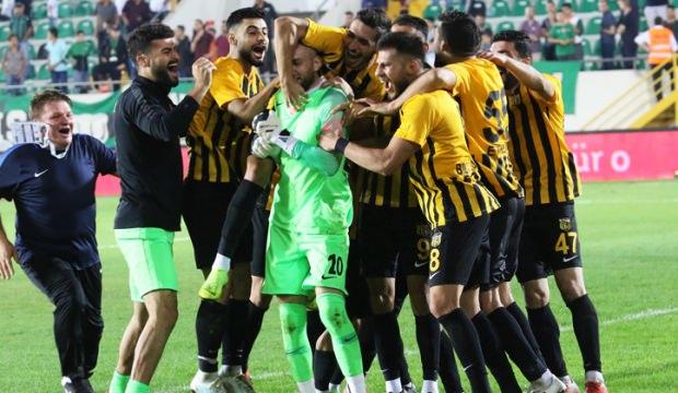 Kupada büyük sürpriz! Akhisar'ı elediler
