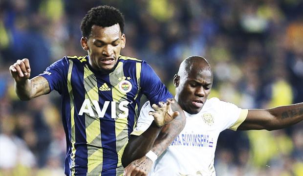 Fenerbahçe'de Jailson sınıf atladı