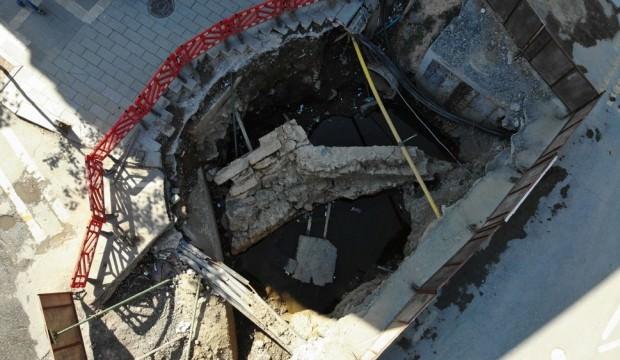 Üsküdar'da asfaltın altından tarihi eser çıktı