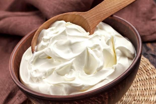 Yoğurdun faydaları nelerdir? Ev yoğurdu ne işe yarar & Aç karna yoğurt suyu içerseniz...
