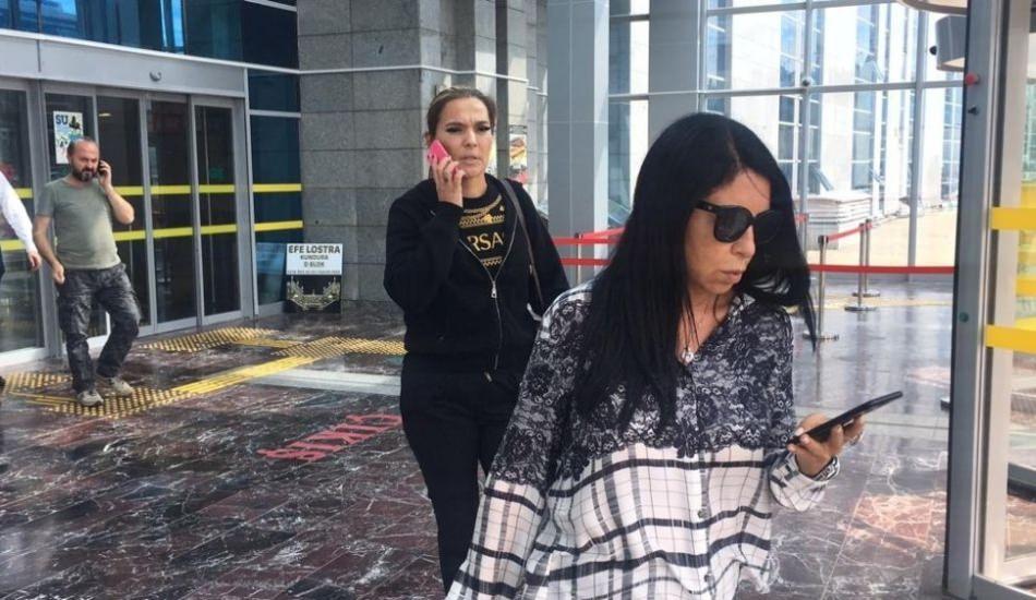 Şarkıcı Demet Akalın icra memurlarını affetmedi!