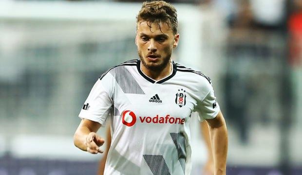 'Futbolu Beşiktaş'ta bırakmak istiyorum!'