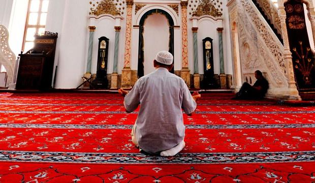 Akşam namazı kaç rekattir? Akşam namazı nasıl kılınır?