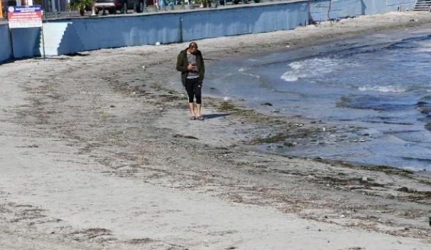 Deniz 25 metre çekildi, belediye açıklama yaptı