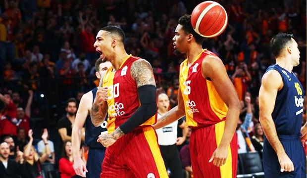 Galatasaray, Fenerbahçe'ye fark attı!