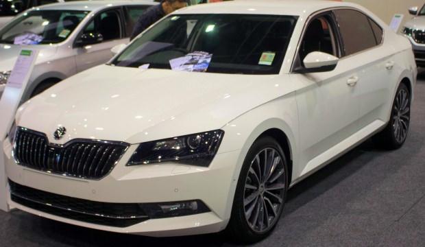 Skoda Superb ile otomotiv sektörü canlanacak