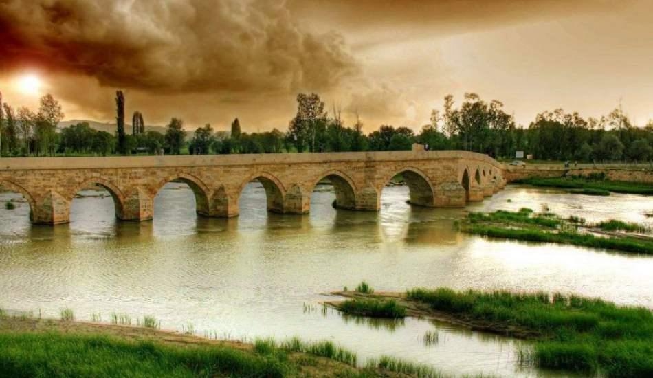 sivasta_ne_yapilir_sivasta_gezilecek_yerler_1571750766_3602.jpg