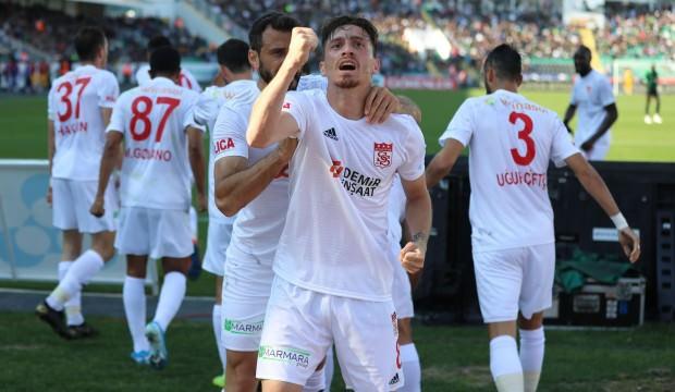 Sivasspor doludizgin! Bu sezon bir ilk