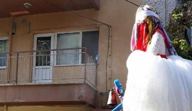 Görenler şaştı kaldı! Gelini almaya böyle geldi