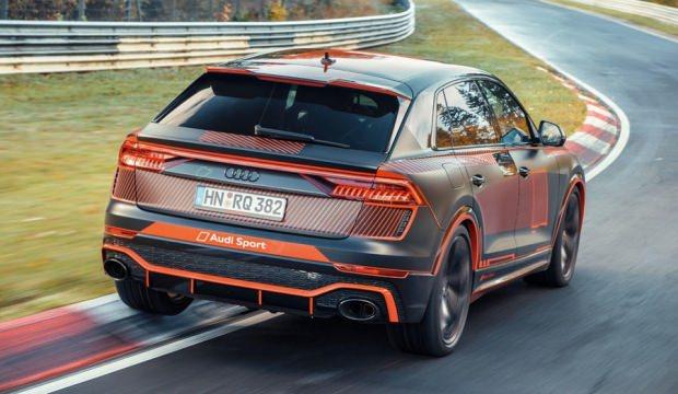 Audi, Mercedes'i tahtından etti!