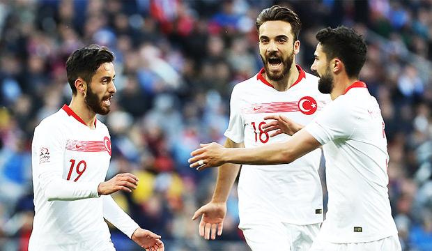 Galatasaray'dan transferde ilk temas!