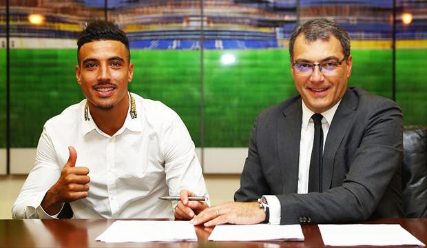 Nabil Dirar 2 yıl daha Fenerbahçe'de