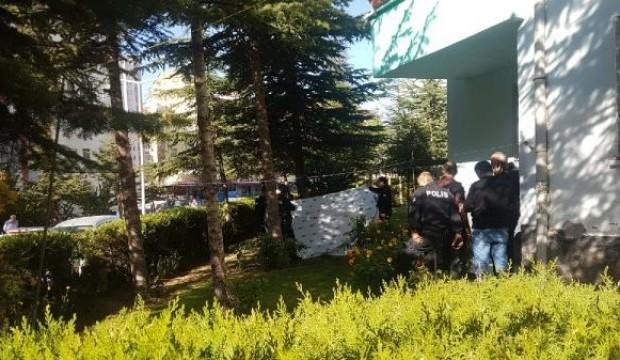 Cam silen kadının feci ölümü!