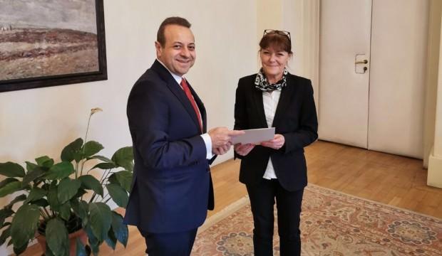 Egemen Bağış, Prag büyükelçiliği görevine başladı