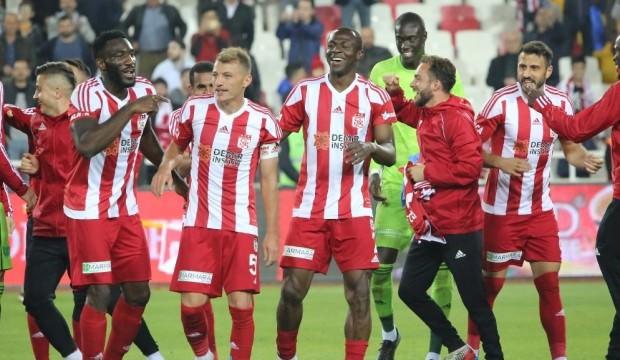 Sivasspor 10 sezon sonra aynı yerde!
