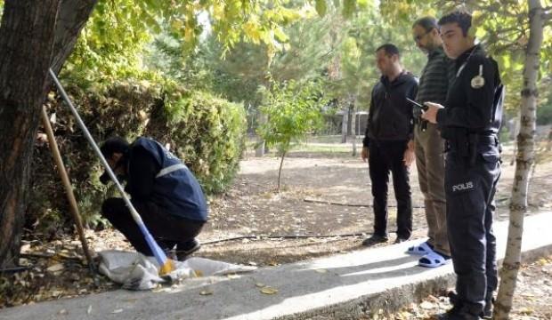 Cami bahçesinde gömülü halde bulundu! Hemen incelemeye alındı