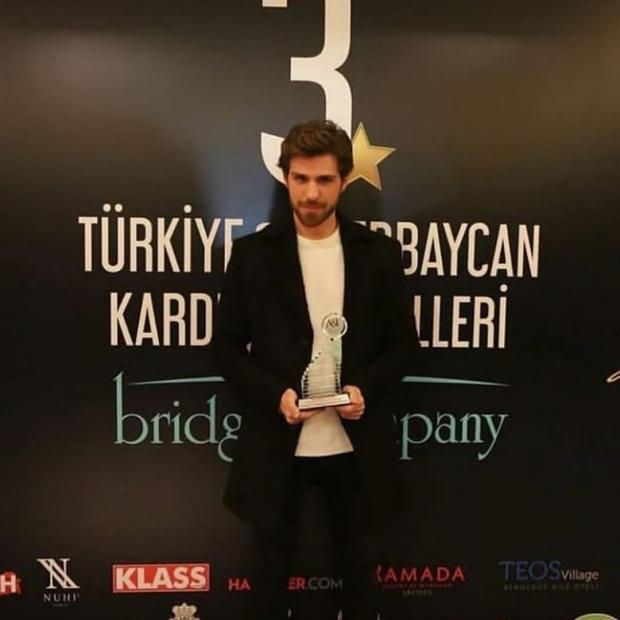 Zalim İstanbul'un Nedim'i Berker Güven'e ödül!